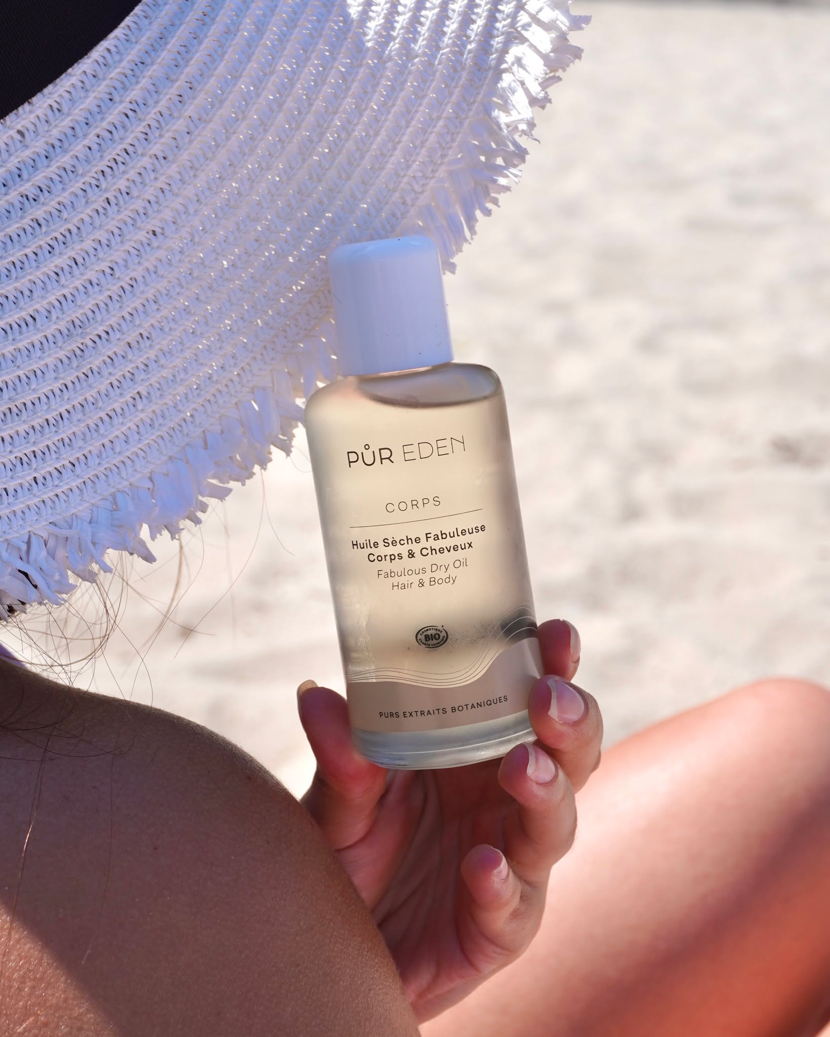 Le réflexe beauté après la plage 🌊✨ Après une journée au soleil,